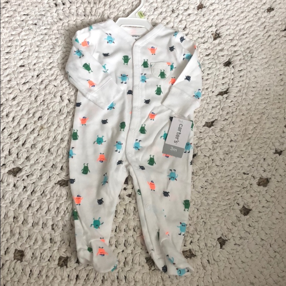 Carter’s footie pjs. NWT